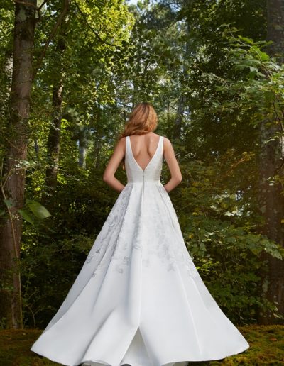 V-back aline gown in Jacquard fabric